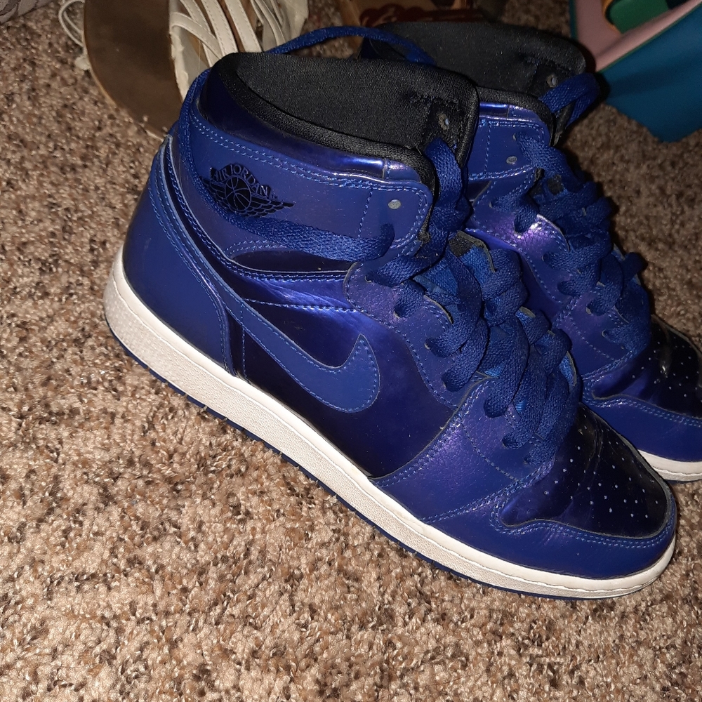 Womens 9 Mens 7.5